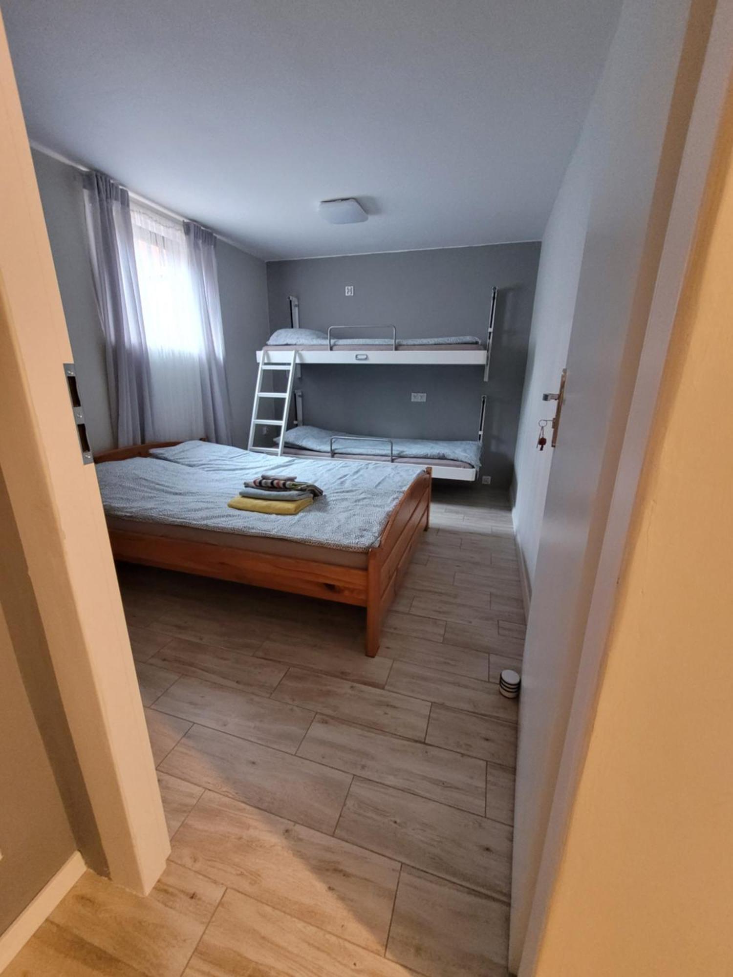3rooms *